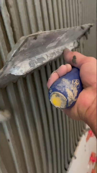 Mix : spread : clip : set : repeat    #tiling #diy #walltiles #mix #spread #clips #level #howto