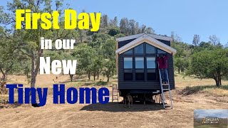 'First Day in Our New Tiny Home!  The Adventures & Challenges' #tinyhouse #tinyhome #parkmodel