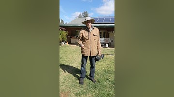Elvis Bray explains gopher tunnels