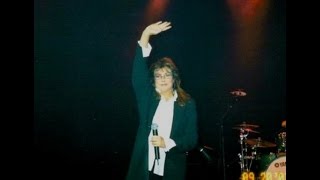 &quot;HEART&quot; -  A Laura Branigan Performance