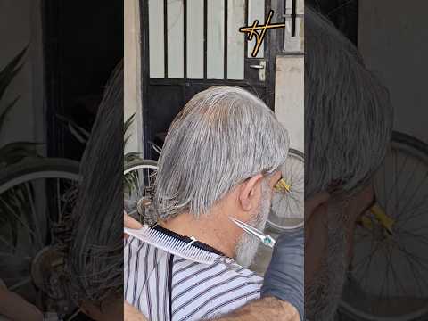    تعليم قص الشعر  حلاق تعليم حلاقة قص الشعر مقص مشط  لابوبو