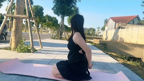 Yoga in the Park with Hana 🔥