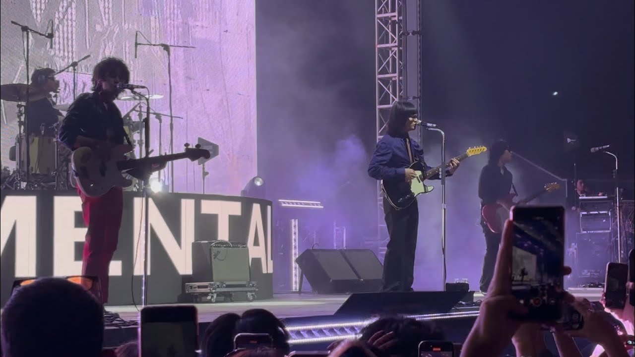 IV OF SPADES - Sentimental (Live at MOA ARENA)