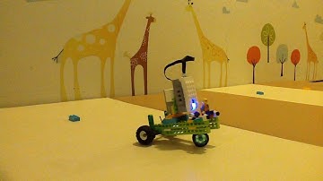 LEGO WeDo 2.0 Single Motor Steerable Remote-controlled Vehicle