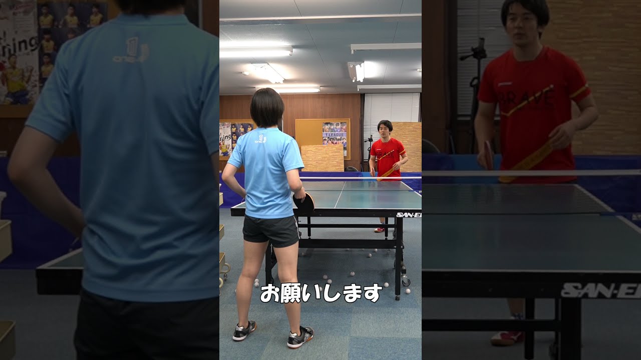 卓球あるある】初めて横回転サーブを受ける中学生 - YouTube