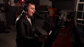 Video voorbeeld van "Marc Martel - Love of My Life (Queen Cover)"