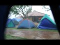 chuva forte no acampamento