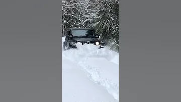 Jeep Wrangler In Snow Offroad Beast Snow Suv Rider Shorts Viralshorts Ytshorts Youtube 