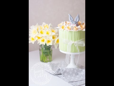 how we make step by step Daffodil Cake at home