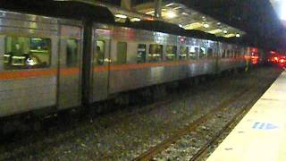374次自強號潮州站開車(12節)(3A月台貨運列車待避)