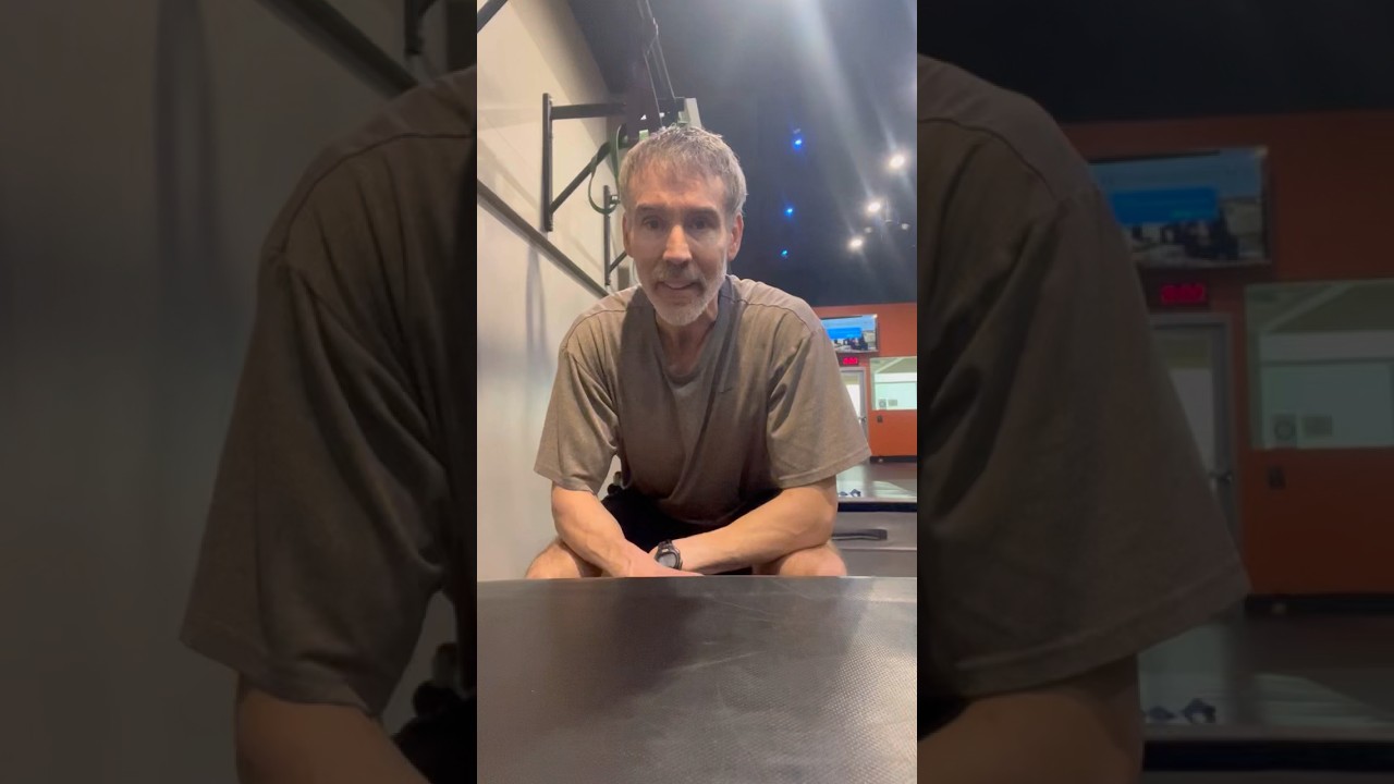 Pull-up progression with a monster band 