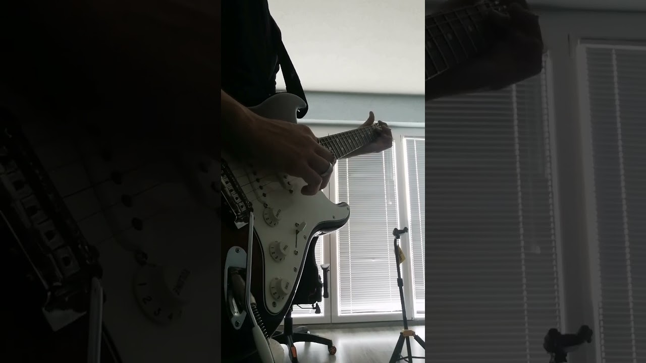 Parni Valjak // Sve Još Miriše Na Nju 