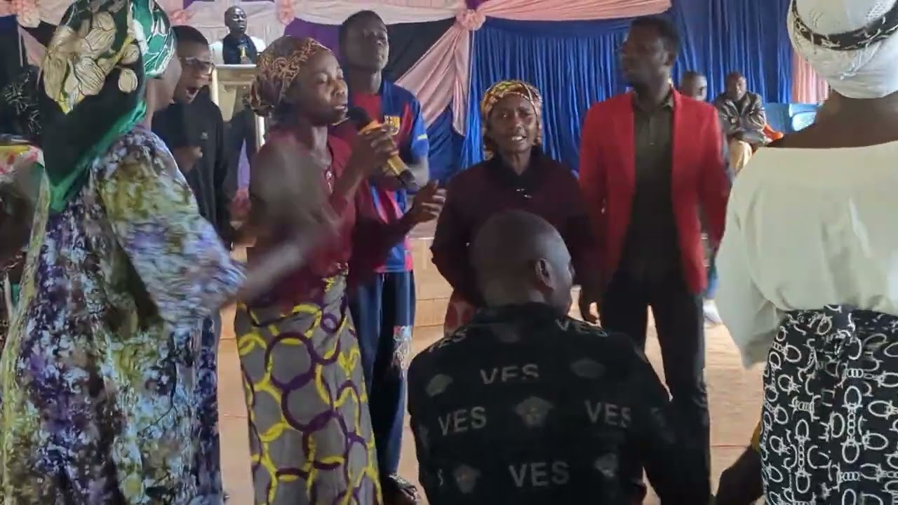 JUMA PILI ya 11/01/2026 nyimbo TATU za watu wote 