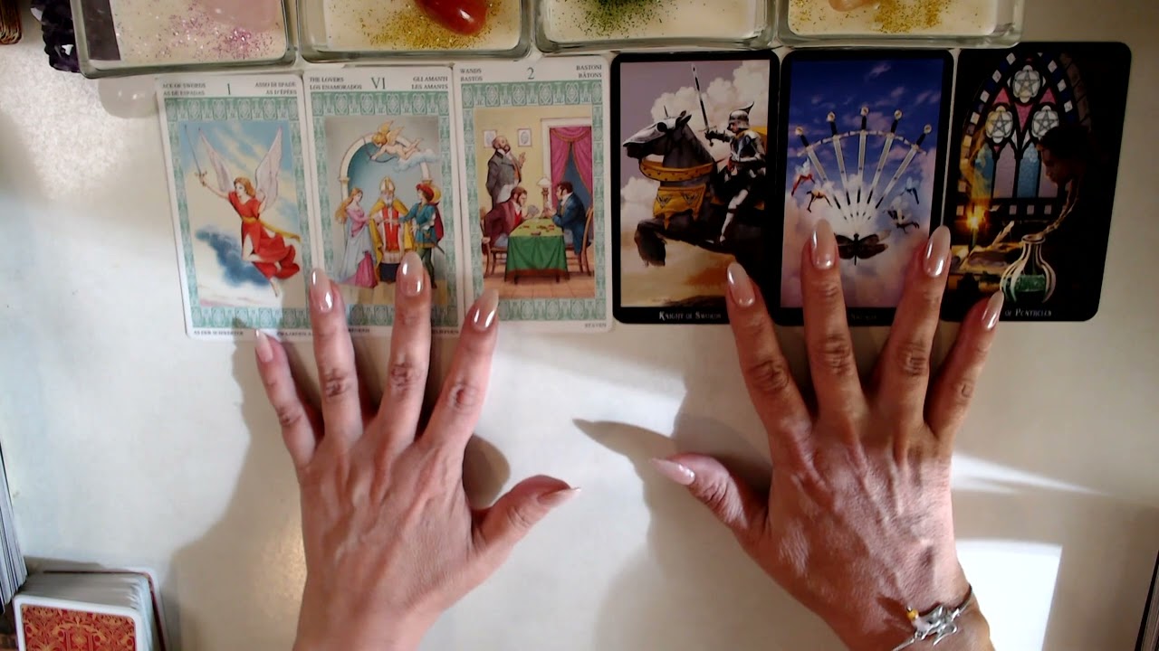 Ταρω: Τι νιώθει για εσένα και τι νιώθεις για εκείνον? Αντίκρυσμα!