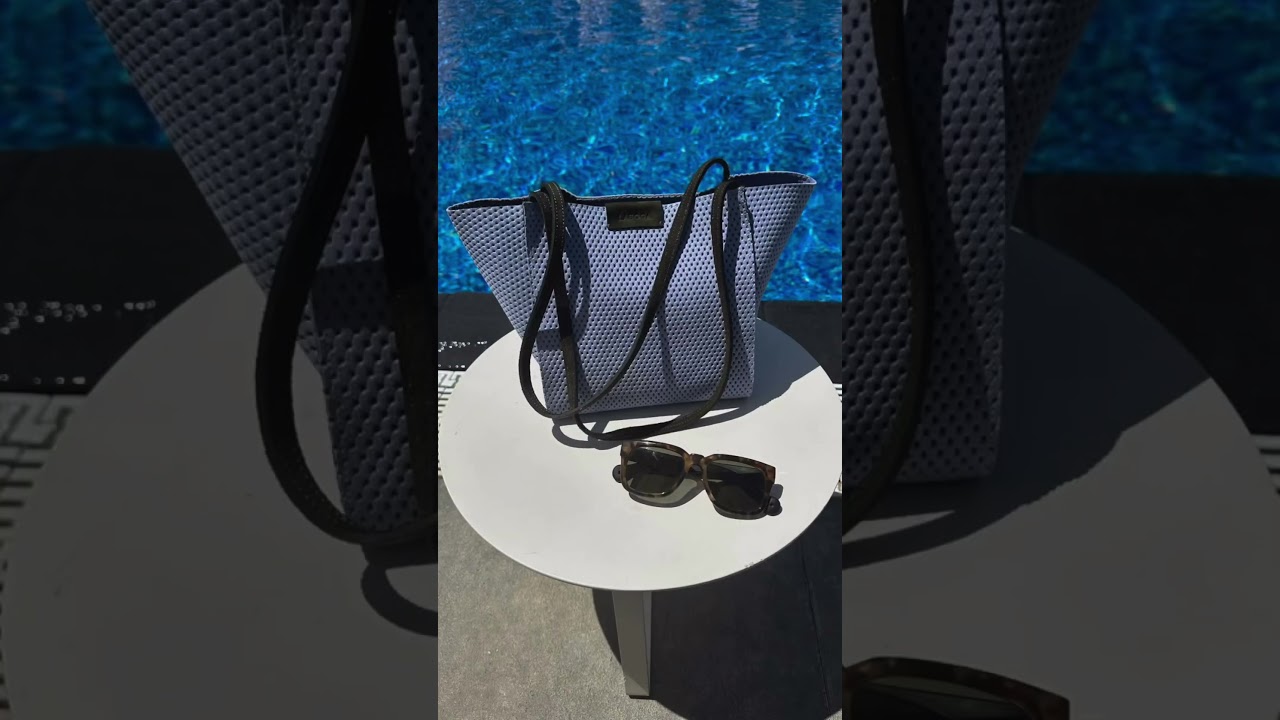 Layan Tote Stylish & Versatile in Navy Blue