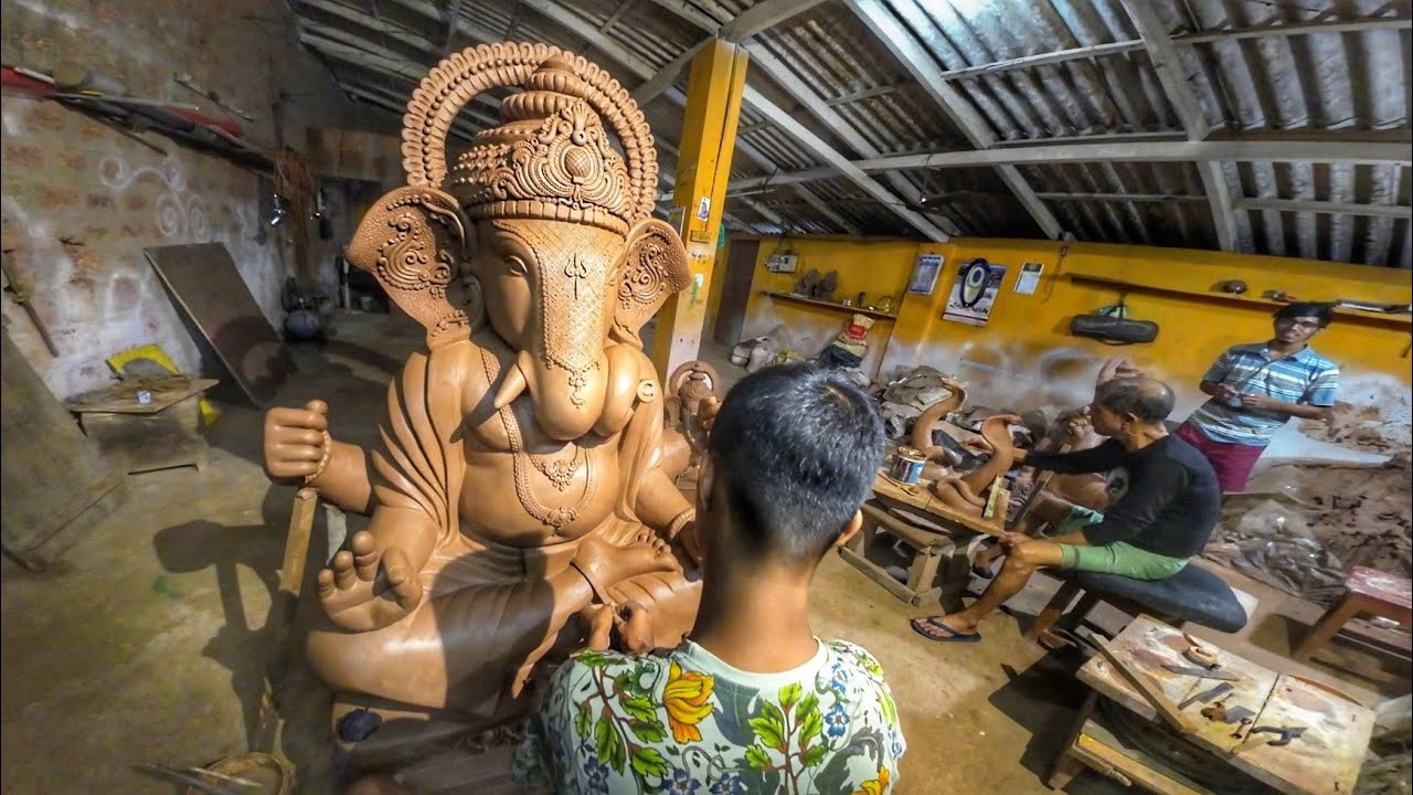 We Visited Goa's Ganesh Idol Making Workshop | Best Handmade Eco friendly  Ganesh idol in making 2022