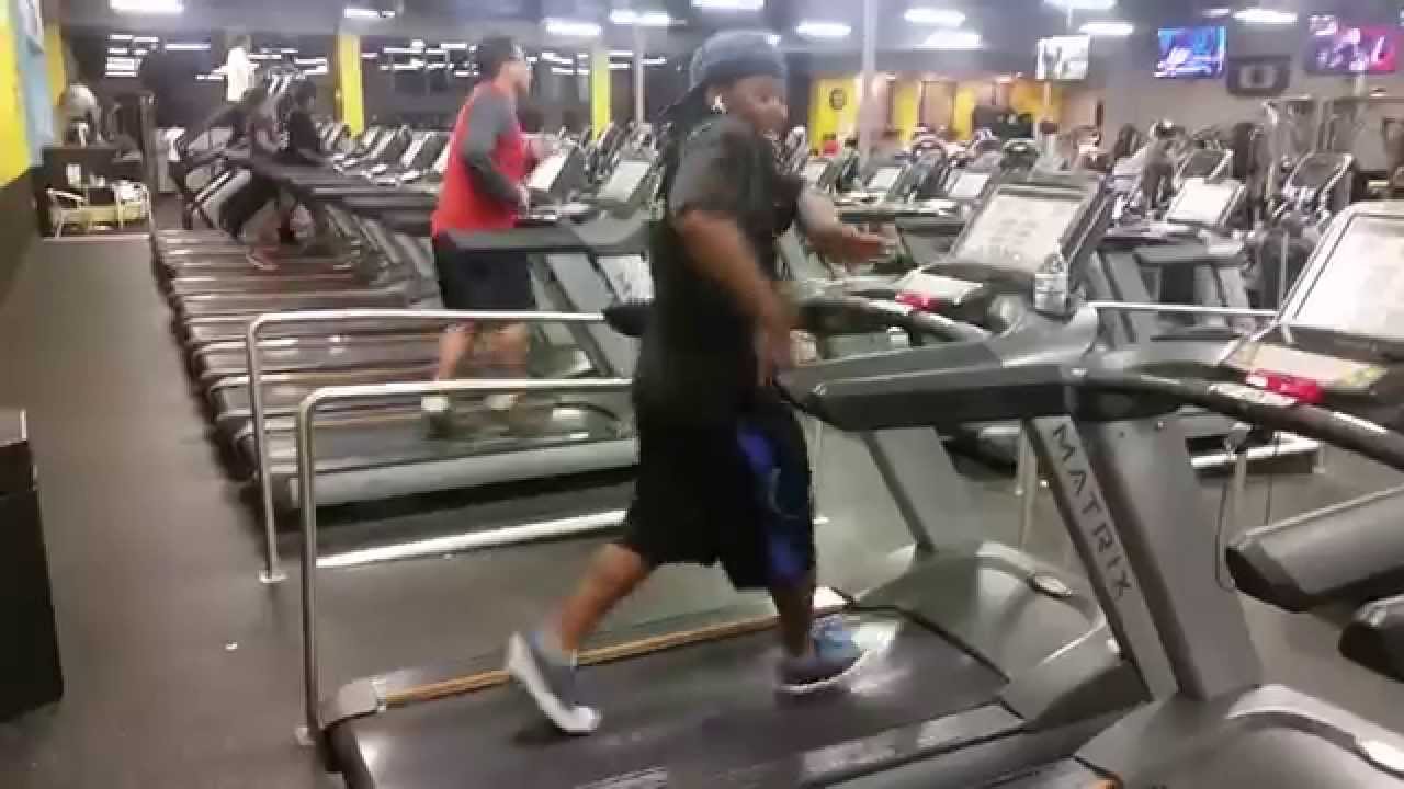TREADMILL DANCE YouTube