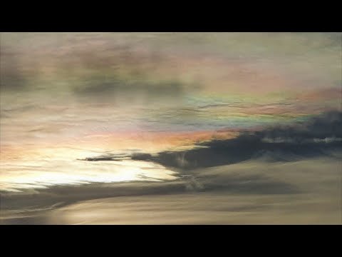 27.10.2020 Irisierende Wolken und Kelvin-Helmholtz-Wellen zum Sonnenuntergang