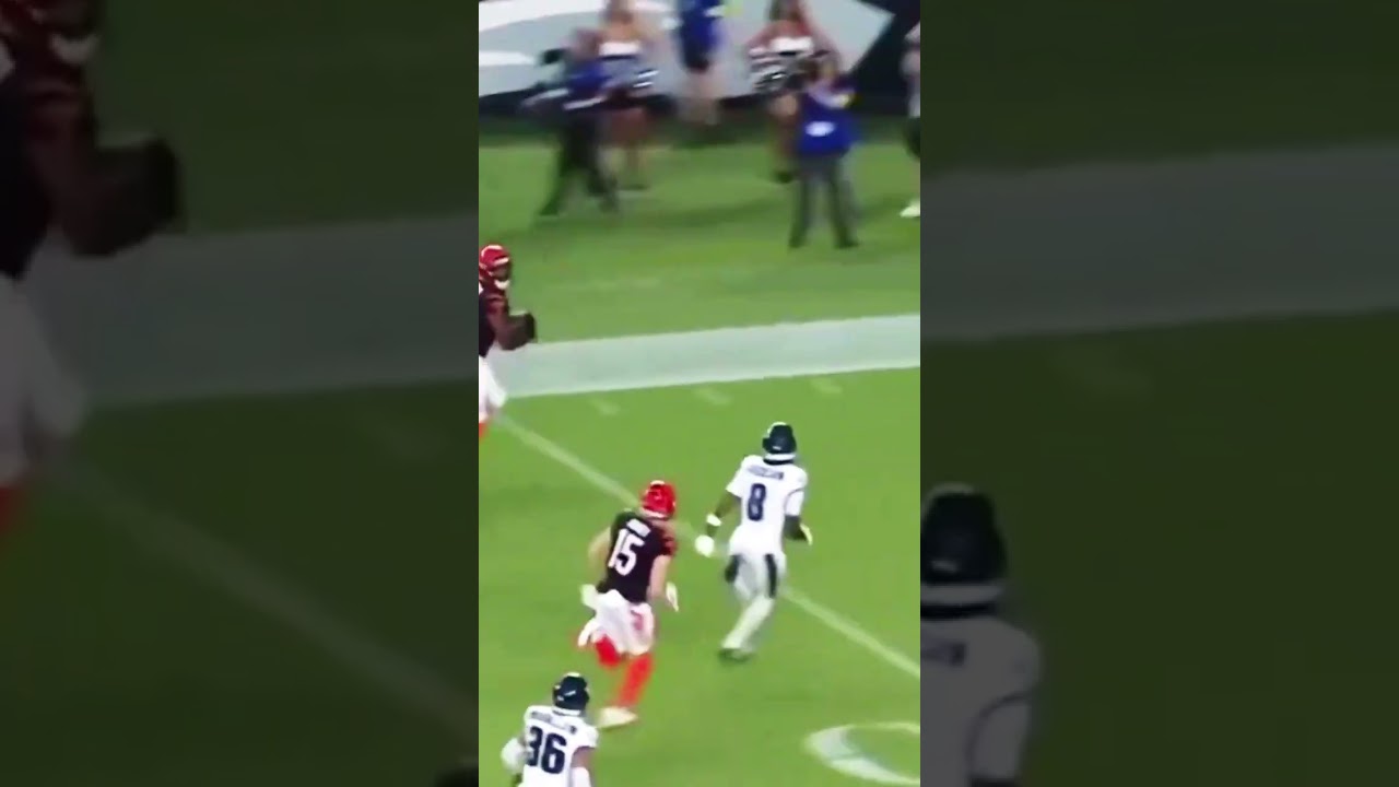 KELEE RINGO WITH ONE OF THE WORST TACKLES ATTEMPTS YOU WILL EVER SEE. 😳😳😳 Ja’Marr Chase 