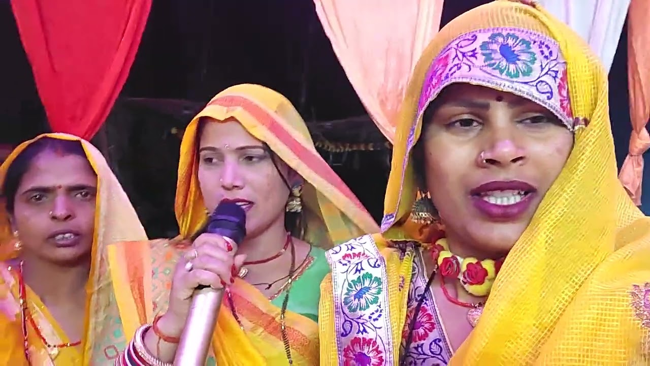 हल्दी की गांठ हो पिसा हुआ मैं धीरे धीरे#अंजू4044 #sorts #viralvideo #song #