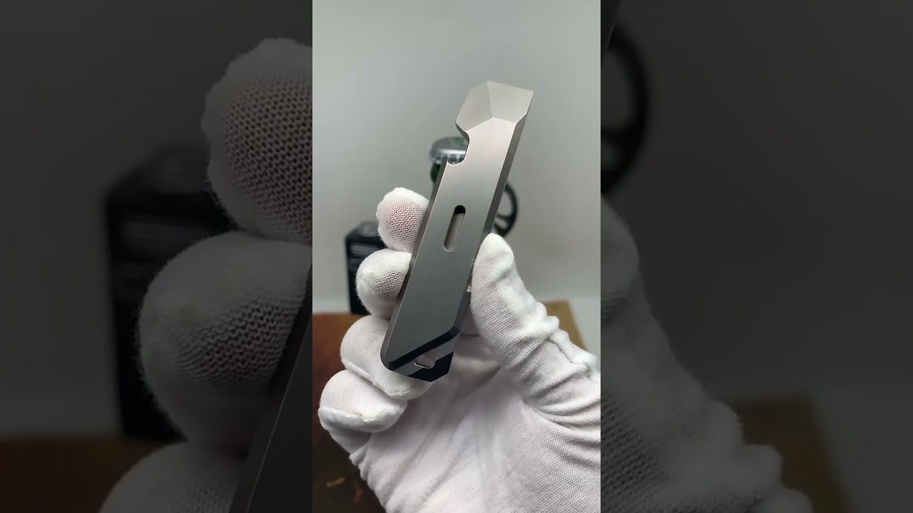 TC4 Titanium Alloy Crowbar: The Super Play EDC Tool for Outdoor Survival