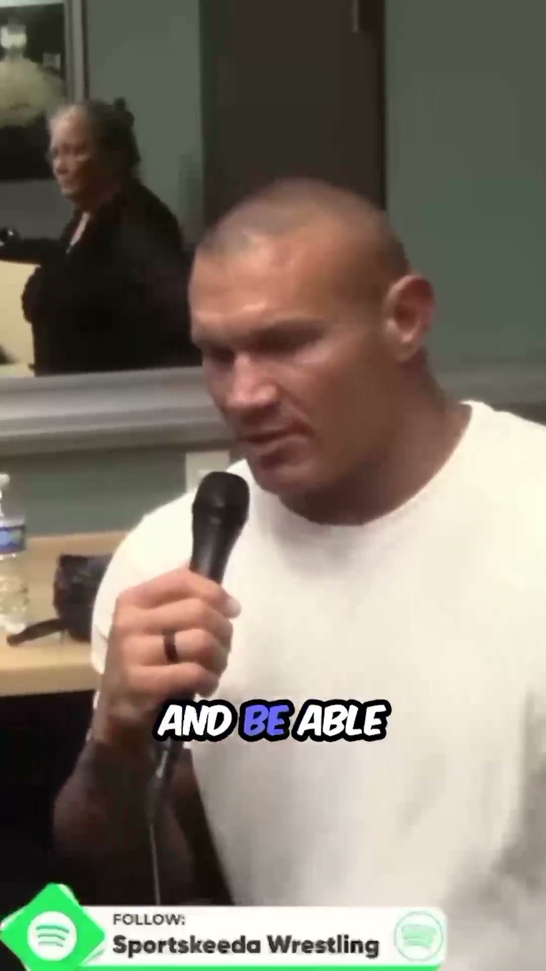 Randy Orton on why Triple H is better than Vince McMahon #wwe #randyorton #tripleh #shorts