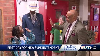 New JCPS superintendent brings energy to the first day of school in Jefferson County