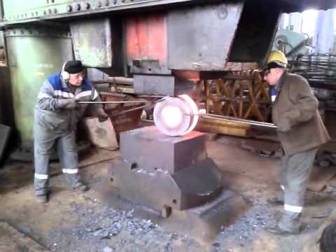 Вот такие кузнецы,во кузнице!!!
