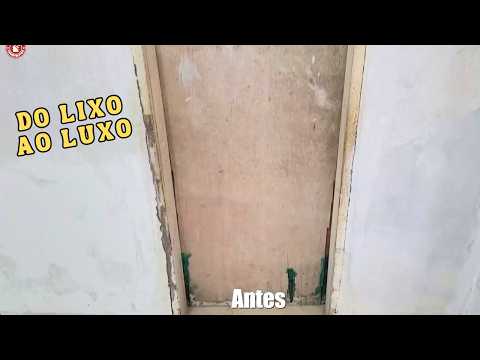 Bricklayer customizes old door and makes an incredible transformation spending little money.