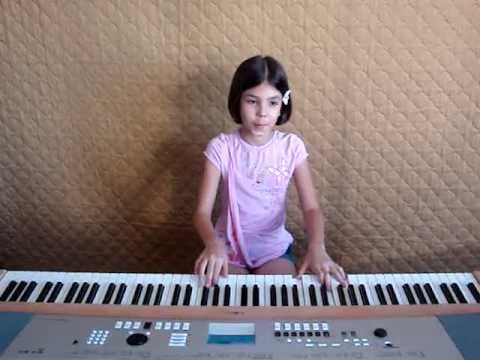 Letcia Fonseca - Imagine - John Lennon - Teclado