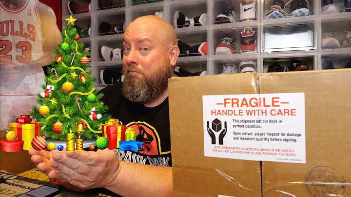 MERRY CHRISTMAS & Opening a $250 Funko Pop Mystery...