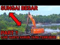 heavy equipment amphibious excavator hitachi ZaXis 210 F 5G long arm lift wood from big river sumsel