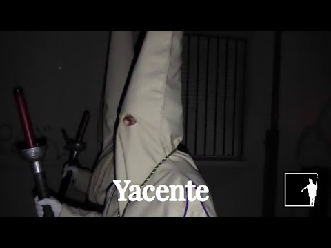 Penitente Hermandad de Jesús Yacente
