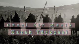 Kazak Türkçesi ile güzel bir şarkı Telifsiz Resimi