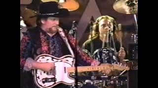 Waylon Jennings sings Waymores Blues/Shine