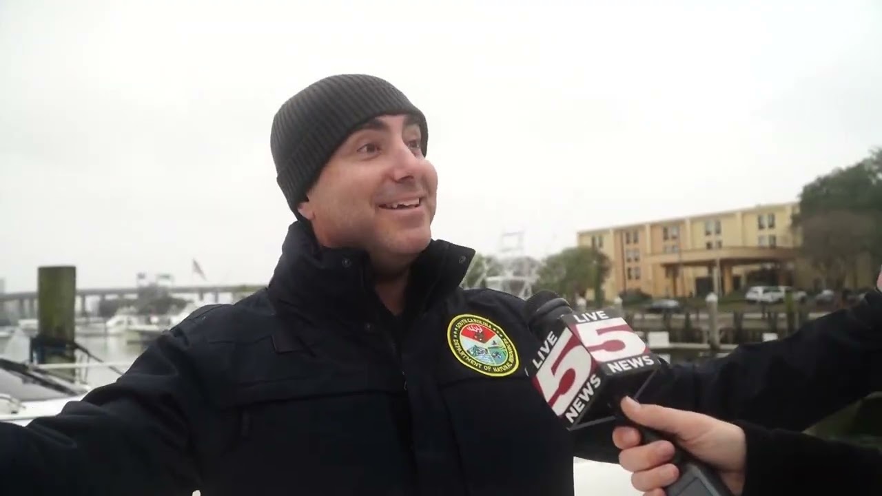 Затонувшее у побережья Чарльстона давно заброшенное военно-морское судно возродилось в виде искус...