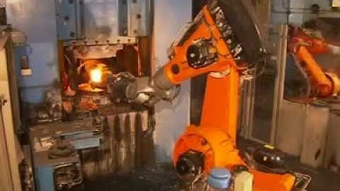 Handling of die forgings with a KUKA robot