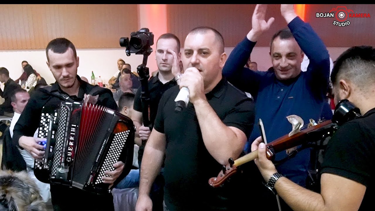 SPECIJAL SPLET - ROKI BEGOVIC I ORKESTAR MARKA RISTIVOJEVICA ( MUZICKA ZABAVA KRUPANJ )