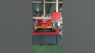 Salvagnini type Automatic Panel Bender (Auto panel bending system)