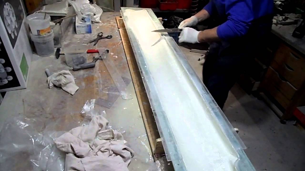 Herstellung eines U-Boot Modell mit Hilfe eine Matrize.Teil 1.