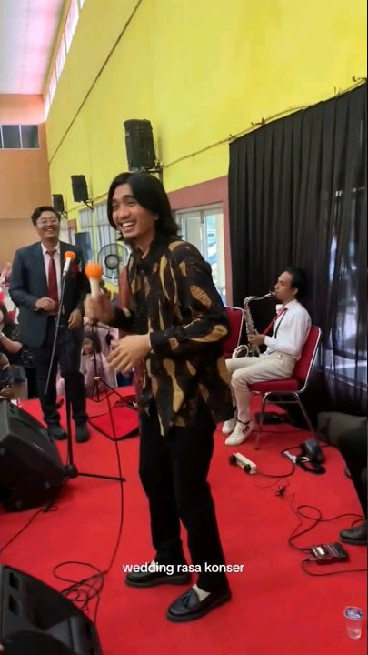 Ada Duta dkk Sheila On 7, Wedding Serasa Konser #sheilaon7