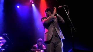 Video thumbnail of "Fat Freddy's Drop The Camel Live At The Roundhouse, London"