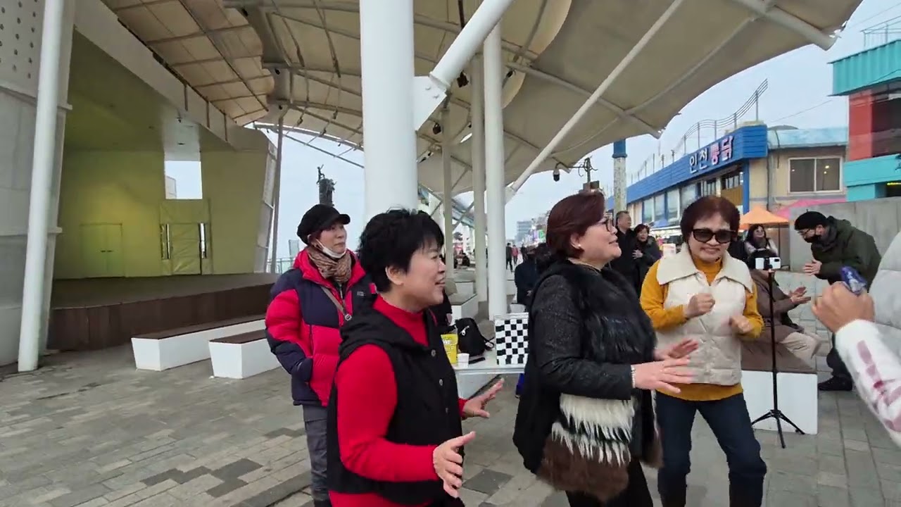 홍강  Cover 사랑이뭐길래 ( 원곡 최영철 ) 월미 버스킹 에서 ^&^ 