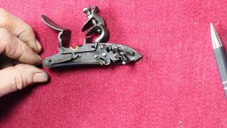 Cablesfarm - How to strip a Flint lock