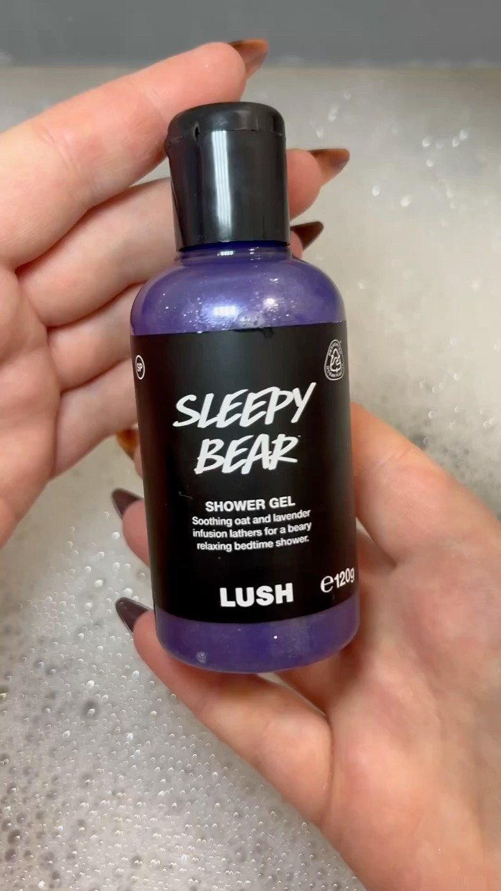 Lush Christmas Sleepy Bear Shower Gel - YouTube