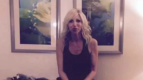 Debbie Gibson Invites You to Magic Senior Prom