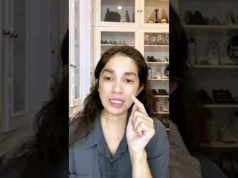 Ussy Sulistiawaty Live Stream, October 1, 2021