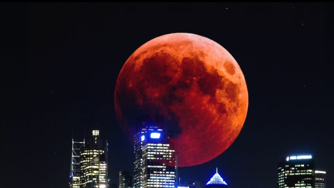 Incredible : ☾ A Rare Super Blood Moon and Red Eclipse Appear Over USA ...