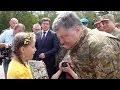 В Житомире президент Порошенко поздравил десантников с Днем ВДВ