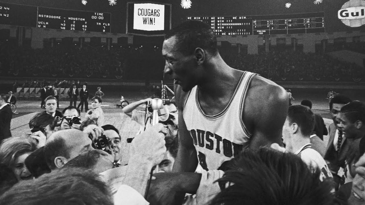 Elvin Hayes Net Worth in 2023 How much is Elvin Hayes Net Worth